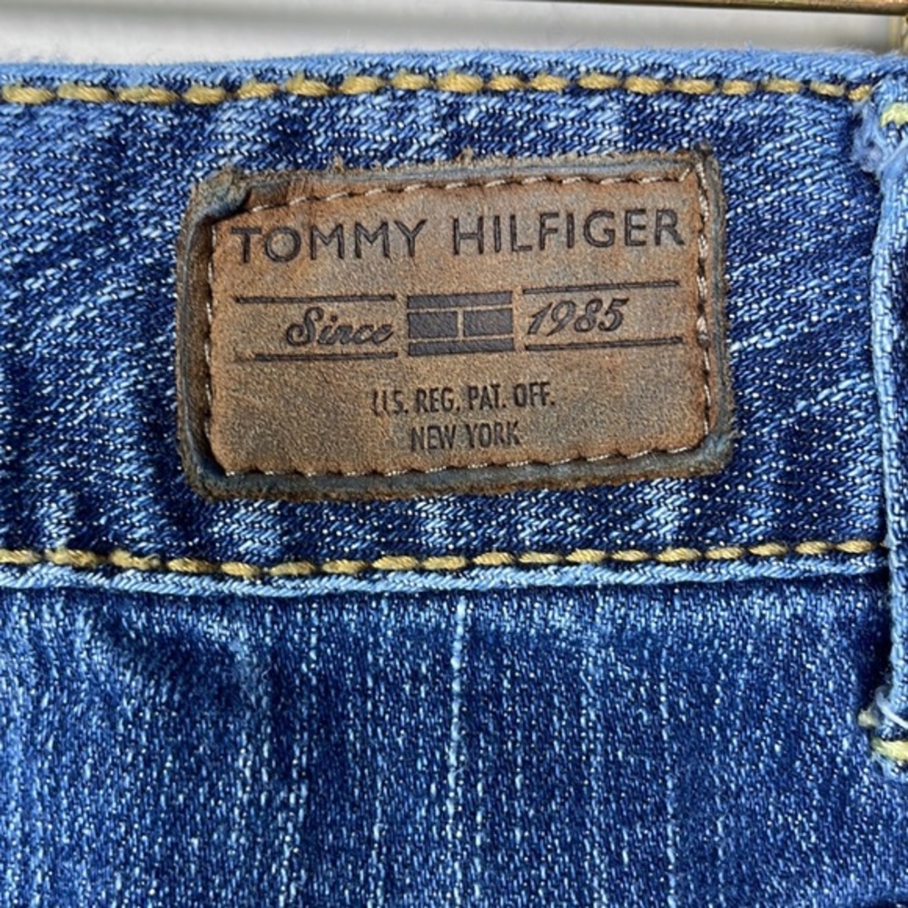 Vintage Y2K Tommy Hilfiger Size 6 Medium Wash Mid Rise Denim Hope Boot Jeans - Picture 11 of 12